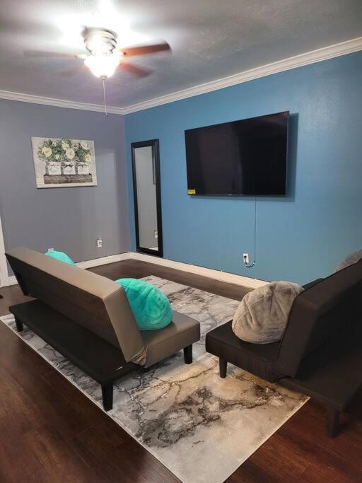 Blue Shark *E3* @ Midtown Cozy 1Br King Suite Houston Exterior photo